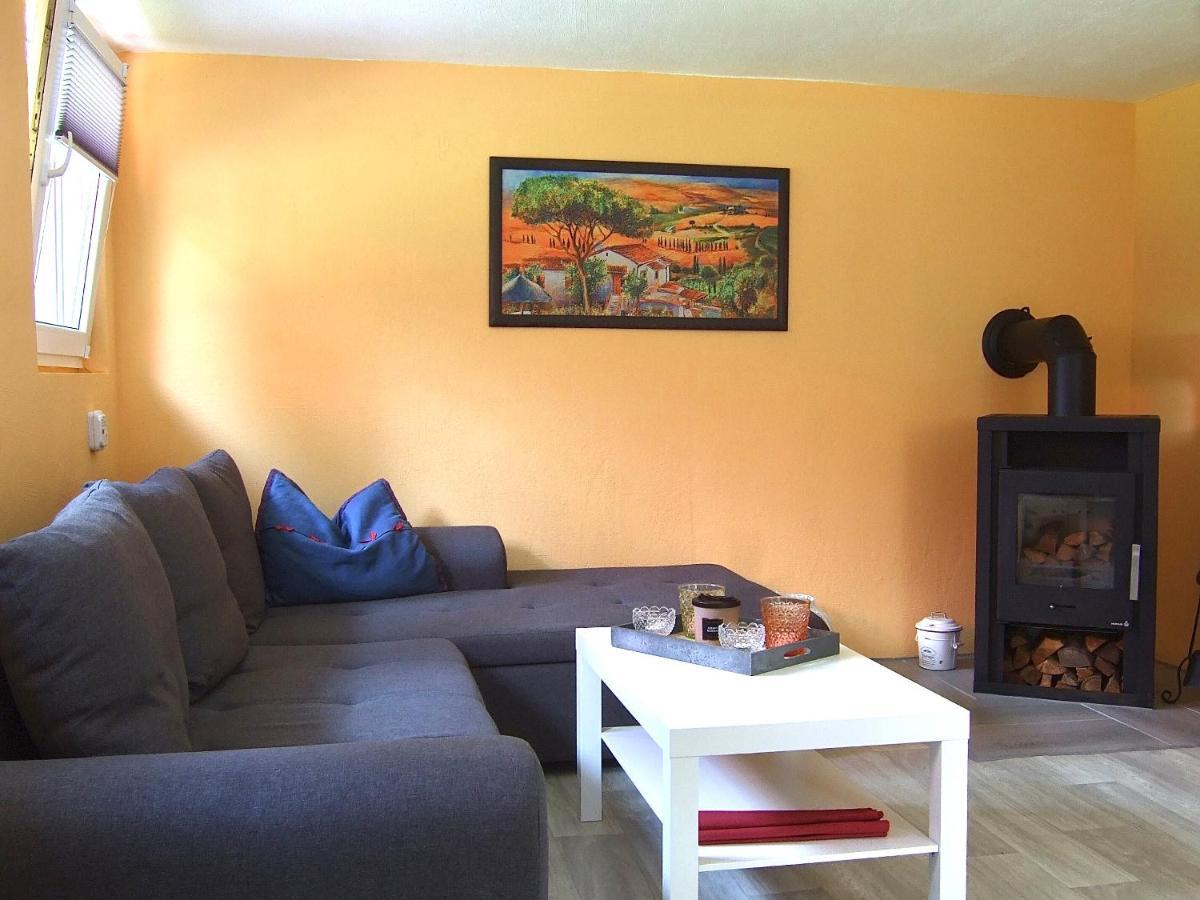 Ferienwohnung Am See Wochowsee エクステリア 写真
